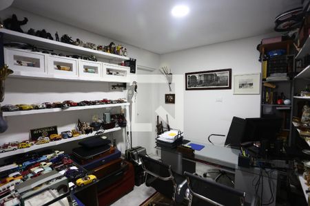 Casa à venda com 165m², 3 quartos e 1 vagasuíte