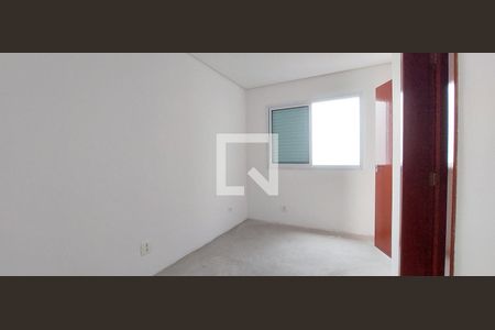 Casa à venda com 250m², 4 quartos e 4 vagas Casa à venda com 250m², 4 quartos e 4 vagasQuarto 2 suíte