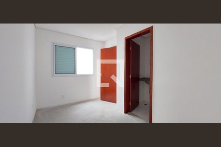 Casa à venda com 250m², 4 quartos e 4 vagas Casa à venda com 250m², 4 quartos e 4 vagasQuarto 2 suíte