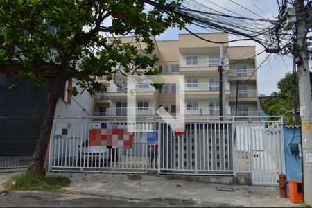 Apartamento à venda com 104m², 2 quartos e 1 vaga Apartamento à venda com 104m², 2 quartos e 1 vagaFachada