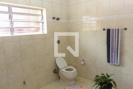 Casa à venda com 154m², 5 quartos e 2 vagasBanheiro