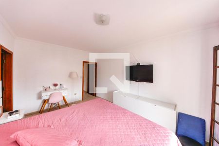 Casa à venda com 280m², 5 quartos e 4 vagasSuíte 2