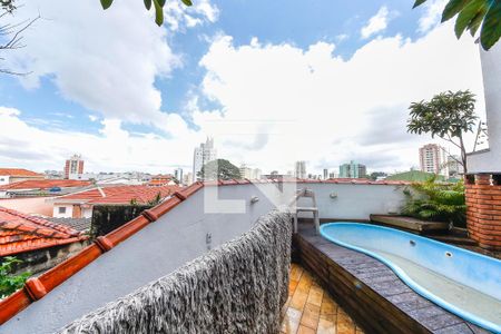 Casa à venda com 280m², 5 quartos e 4 vagasÁrea externa