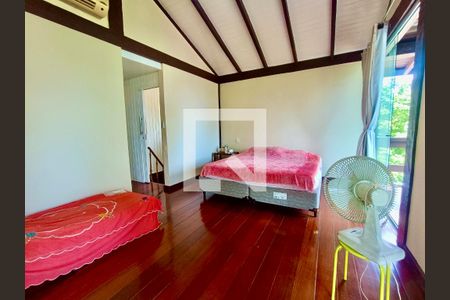 Casa à venda com 1217m², 4 quartos e 4 vagas Casa à venda com 1217m², 4 quartos e 4 vagasQuarto 3