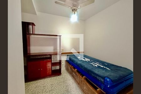 Casa à venda com 1217m², 4 quartos e 4 vagas Casa à venda com 1217m², 4 quartos e 4 vagasQuarto 2