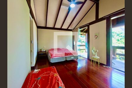 Casa à venda com 1217m², 4 quartos e 4 vagas Casa à venda com 1217m², 4 quartos e 4 vagasQuarto 3