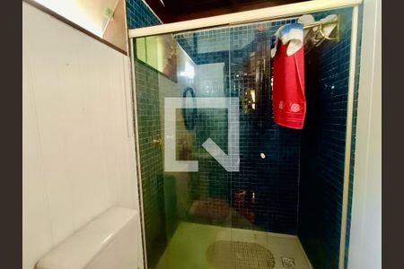 Casa à venda com 1217m², 4 quartos e 4 vagas Casa à venda com 1217m², 4 quartos e 4 vagasBanheiro 3