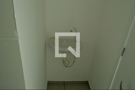 Apartamento à venda com 104m², 2 quartos e 1 vaga Apartamento à venda com 104m², 2 quartos e 1 vagaBanheiro