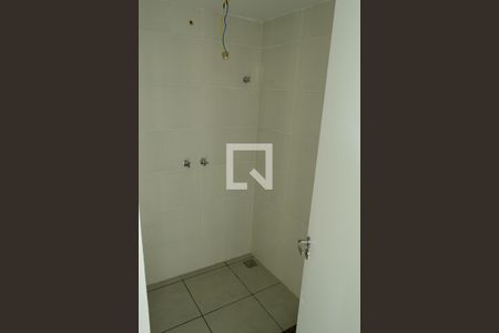 Apartamento à venda com 104m², 2 quartos e 1 vaga Apartamento à venda com 104m², 2 quartos e 1 vagaBanheiro da Suíte