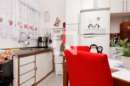 Casa à venda com 151m², 3 quartos e 3 vagas Casa à venda com 151m², 3 quartos e 3 vagasCozinha/Copa