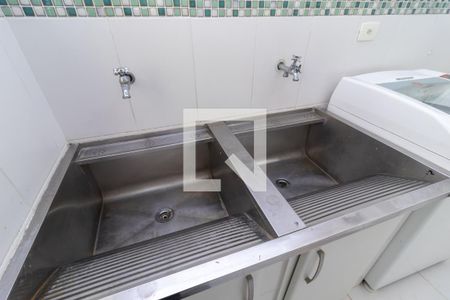 Casa à venda com 300m², 5 quartos e 3 vagasÁrea de Serviço