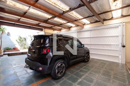 Casa à venda com 300m², 5 quartos e 3 vagasGaragem