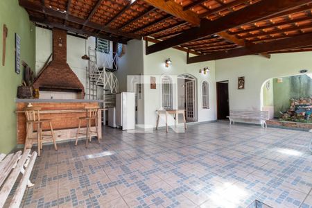 Casa à venda com 300m², 5 quartos e 3 vagasÁrea de Lazer