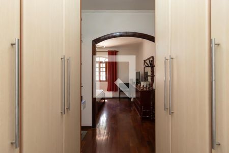 Casa à venda com 300m², 5 quartos e 3 vagasCloset da Suíte Principal