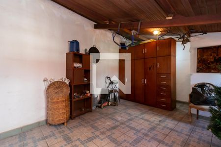 Casa à venda com 300m², 5 quartos e 3 vagasDepósito