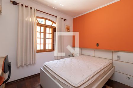 Casa à venda com 300m², 5 quartos e 3 vagasQuarto 2