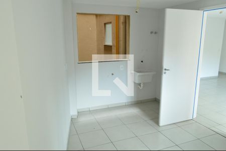 Apartamento à venda com 75m², 2 quartos e 1 vagaÁrea de Serviço 