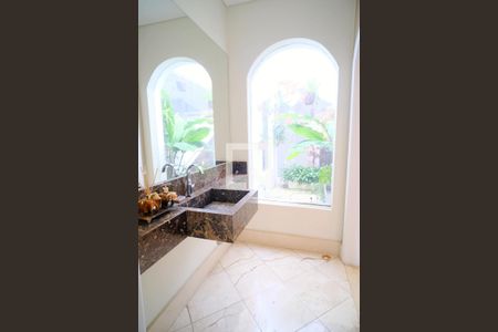 Casa à venda com 360m², 3 quartos e 4 vagasLavabo