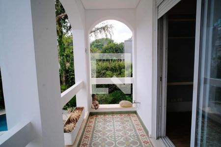 Casa à venda com 360m², 3 quartos e 4 vagasVaranda