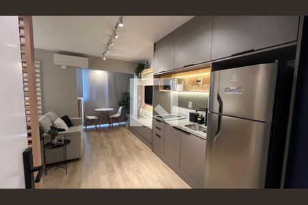 Studio de kitnet/studio para alugar com 1 quarto, 28m² em Pinheiros, São Paulo