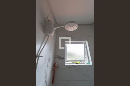 Casa à venda com 300m², 2 quartos e 4 vagas Casa à venda com 300m², 2 quartos e 4 vagasCasa 1 Banheiro