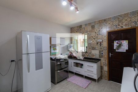 Casa à venda com 300m², 2 quartos e 4 vagas Casa à venda com 300m², 2 quartos e 4 vagasCasa 1 Cozinha