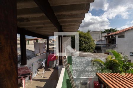 Casa à venda com 300m², 2 quartos e 4 vagas Casa à venda com 300m², 2 quartos e 4 vagasCasa 1 Vista Quarto 2