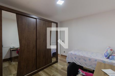 Casa à venda com 300m², 2 quartos e 4 vagas Casa à venda com 300m², 2 quartos e 4 vagasCasa 1 Quarto 2