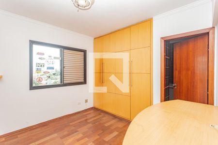 Apartamento à venda com 750m², 4 quartos e 6 vagas Apartamento à venda com 750m², 4 quartos e 6 vagasSuíte 2