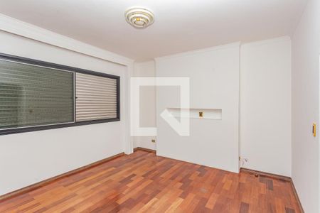 Apartamento à venda com 750m², 4 quartos e 6 vagas Apartamento à venda com 750m², 4 quartos e 6 vagasSuíte 4