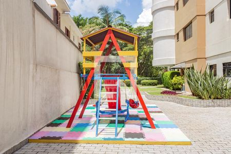 Apartamento à venda com 750m², 4 quartos e 6 vagas Apartamento à venda com 750m², 4 quartos e 6 vagasÁrea comum - Playground