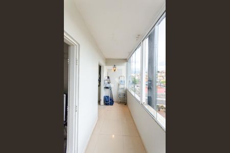 Casa à venda com 240m², 3 quartos e 2 vagas Casa à venda com 240m², 3 quartos e 2 vagasSacada Quarto 2