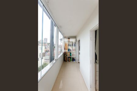 Casa à venda com 240m², 3 quartos e 2 vagas Casa à venda com 240m², 3 quartos e 2 vagasSacada quarto 1