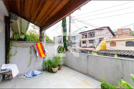 Casa à venda com 240m², 3 quartos e 2 vagas Casa à venda com 240m², 3 quartos e 2 vagasSacada da Suíte