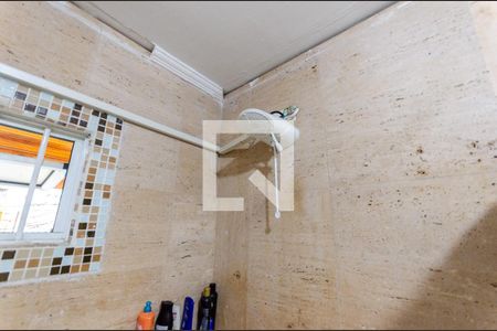 Casa à venda com 240m², 3 quartos e 2 vagas Casa à venda com 240m², 3 quartos e 2 vagasBanheiro da Suíte