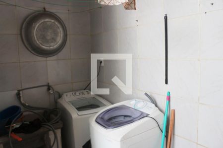 Casa à venda com 108m², 2 quartos e 2 vagasÁrea de Serviço