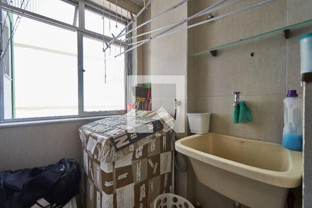 Apartamento à venda com 92m², 2 quartos e 1 vagaÁrea de Serviço