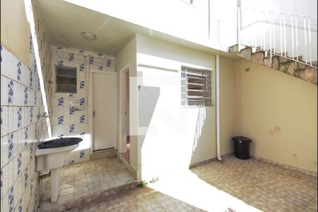 Casa à venda com 172m², 2 quartos e 2 vagas Casa à venda com 172m², 2 quartos e 2 vagasÁrea de Serviço