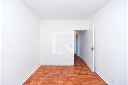 Casa à venda com 172m², 2 quartos e 2 vagas Casa à venda com 172m², 2 quartos e 2 vagasQuarto