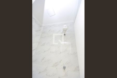 Casa à venda com 172m², 2 quartos e 2 vagas Casa à venda com 172m², 2 quartos e 2 vagasBanheiro de Serviço