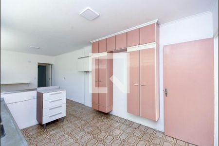 Casa à venda com 172m², 2 quartos e 2 vagas Casa à venda com 172m², 2 quartos e 2 vagasCozinha