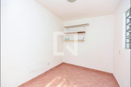 Casa à venda com 172m², 2 quartos e 2 vagas Casa à venda com 172m², 2 quartos e 2 vagasQuarto de Serviço