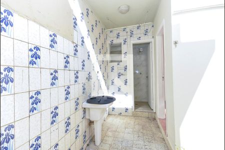 Casa à venda com 172m², 2 quartos e 2 vagas Casa à venda com 172m², 2 quartos e 2 vagasÁrea de Serviço