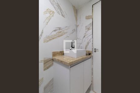 Apartamento à venda com 35m², 2 quartos e sem vaga Apartamento à venda com 35m², 2 quartos e sem vagaBanheiro