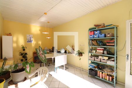 Casa à venda com 300m², 3 quartos e 5 vagasEscritório