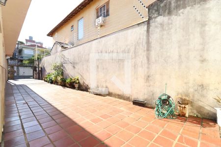 Casa à venda com 300m², 3 quartos e 5 vagasQuintal