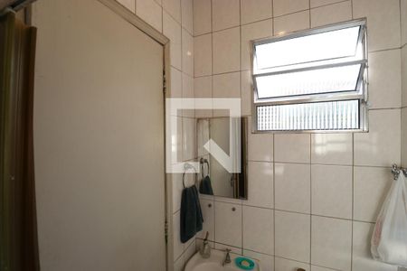 Casa à venda com 300m², 3 quartos e 5 vagasBanheiro 2