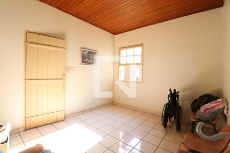 Casa à venda com 300m², 3 quartos e 5 vagasQuarto 3