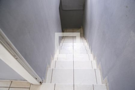 Casa à venda com 350m², 4 quartos e 1 vagaEscada