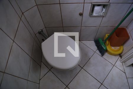 Casa à venda com 350m², 4 quartos e 1 vagaBanheiro de serviço